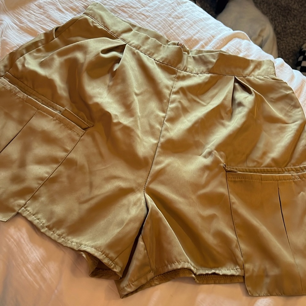 PLT Brown Cargo high waisted shorts